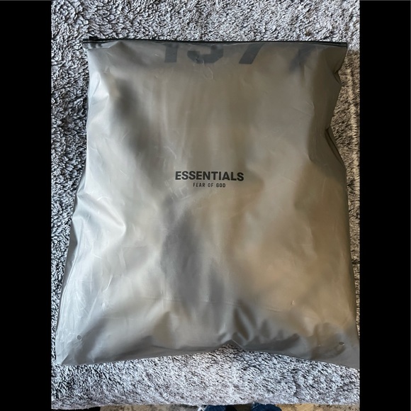 Essentials Fear of God 1977 hoodie - Wheat - Picture 2 of 5